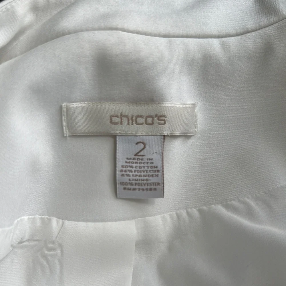Chico's White Blazer with Structured Shoulders and Classic Lapel size L or 2 - Picture 7 of 7